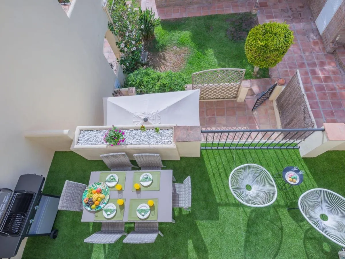 Image 4 of VACATION MARBELLA I Los Pinos, Elegant and Bright Townhouse, The family Golf Getaway, 5 minutes from Puerto Banus, Security Night time