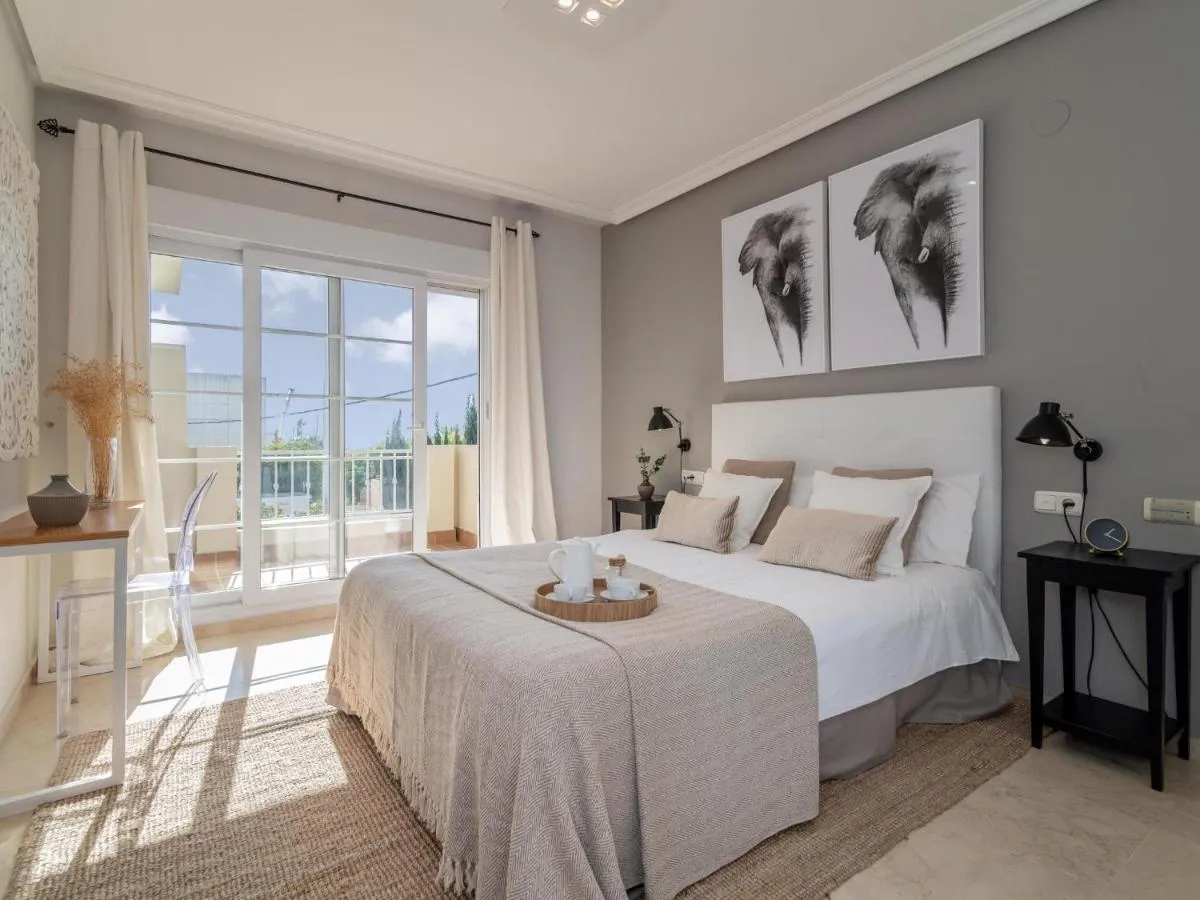 Image 4 of VACATION MARBELLA I Puente Romano Modern Flat, Best location in town, Walk to the beach, Parking and Swimming Pool