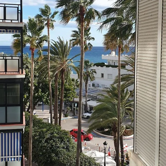 Image 3 of Valdecantos Beachfront Suites