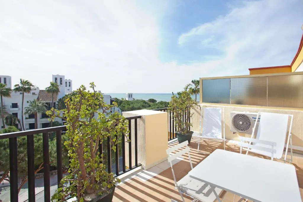 Image of Varios apartamentos Romana Playa Elviria
