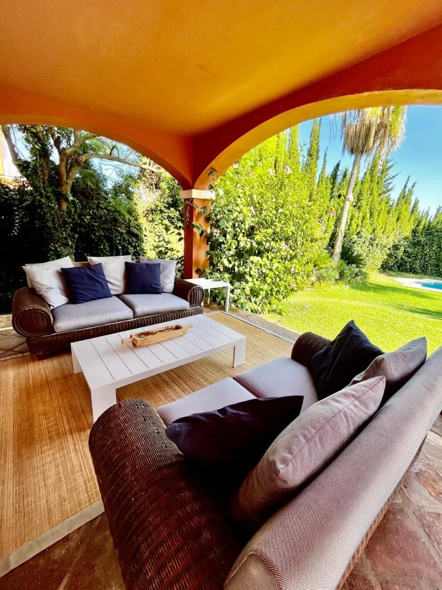 Image 3 of Villa 9 La Alzambra-Puerto Banus