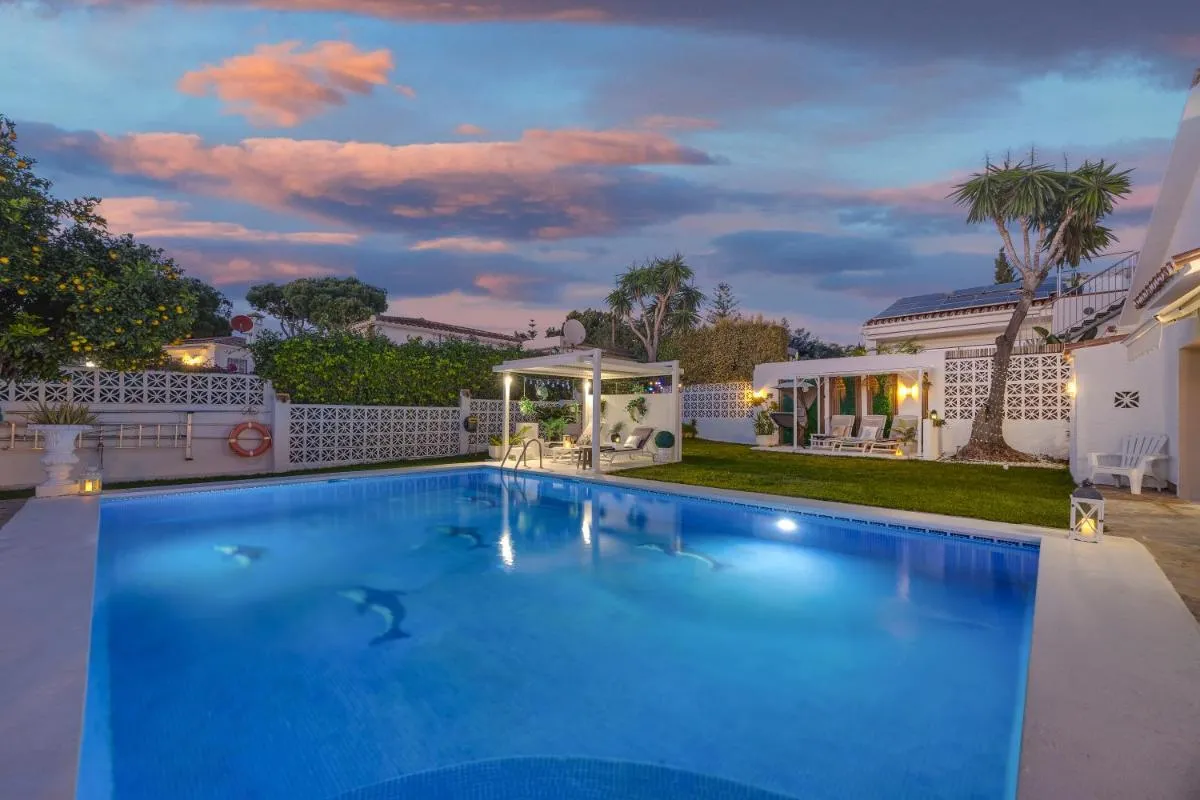 Image 6 of Villa CasaCara Marbella beachside Costabella -Spain