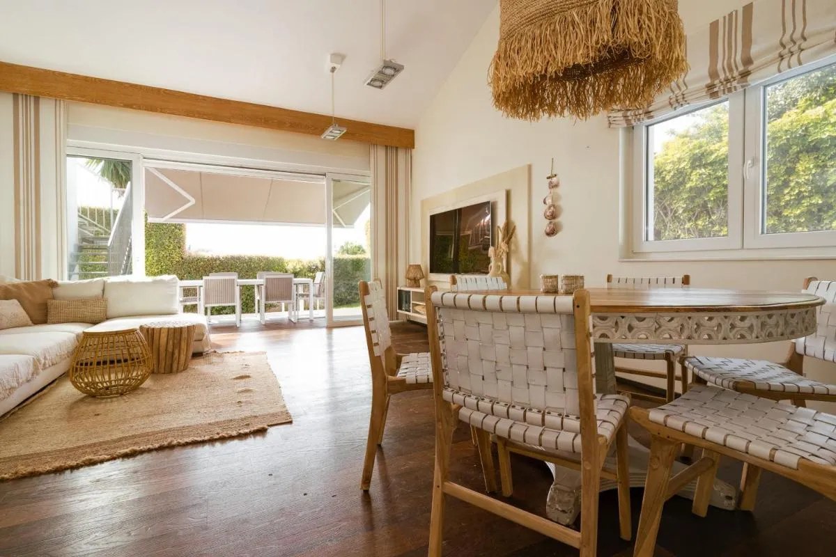 Image 3 of Villa Madrugada, beachside villa in Costabella
