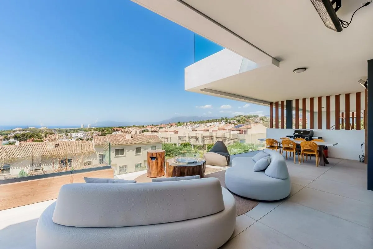 Image 3 of Villa Vida – Luxury Panorama Seaview Penthouse in Organic-Boho Design with Pool, Gym, Spa