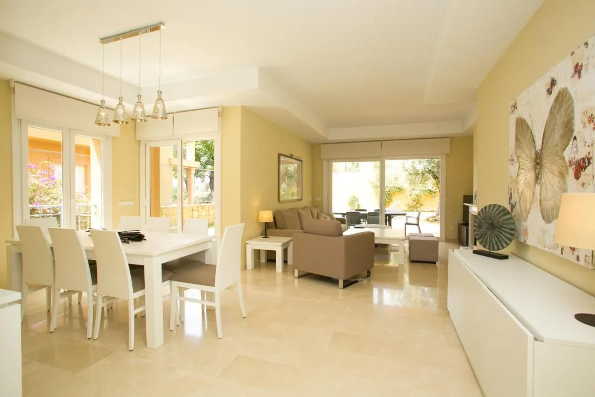 Image 5 of Villas Altos De Marbella
