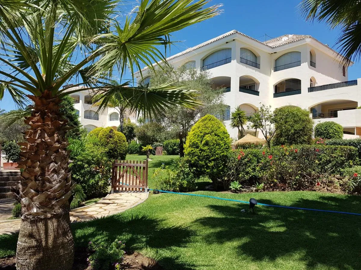 Image 2 of Vista Hermosa Marbella