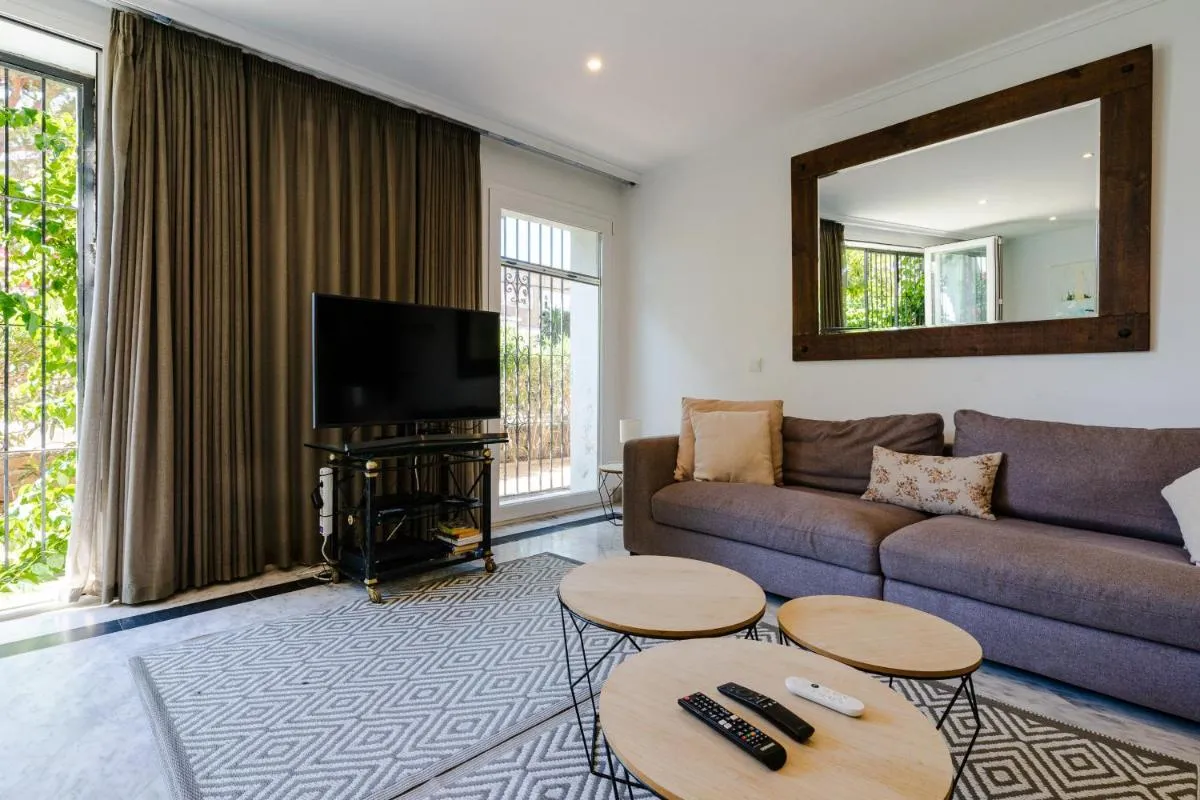 Image 6 of White Pearl Beach Elviria