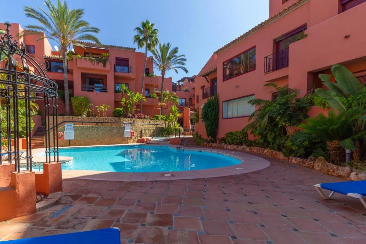 Image 1 of XPCE D CARLOS GARDENS Apartment