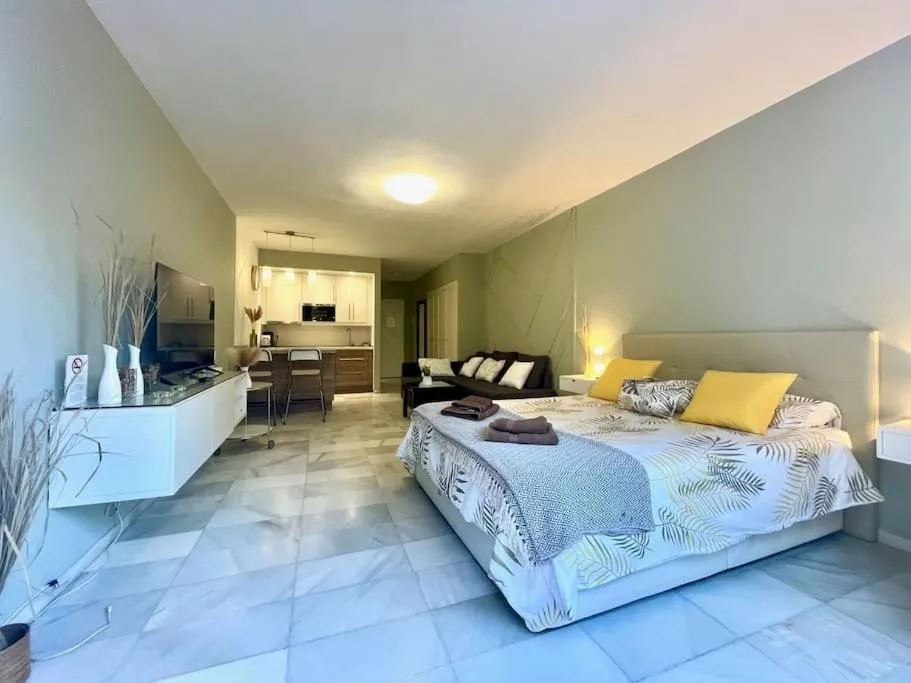 Image 1 of banus elegant modern studio