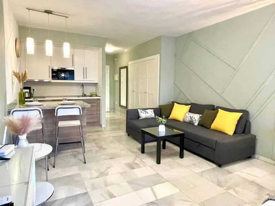 Image 5 of banus elegant modern studio