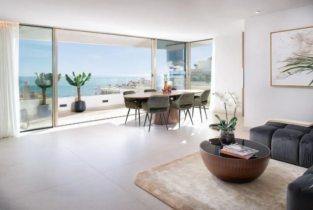 Image of luxury penthouse with panoramic sea view