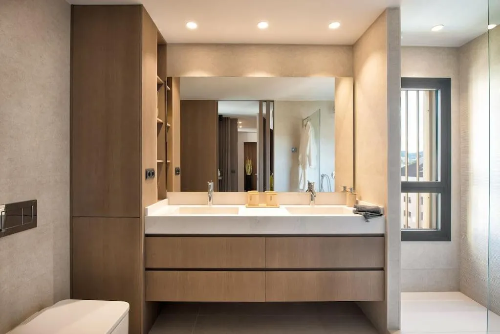 Image 3 of luxury penthouse with panoramic sea view