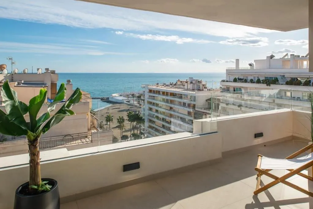Image 4 of luxury penthouse with panoramic sea view