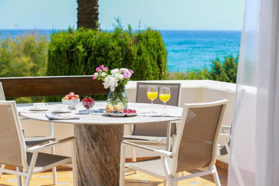 Beachfront luxury – Los Monteros Palm Beach